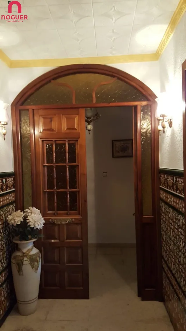 MAGNÍFICO CHALET EN INMEJORABLE ZONA — 3