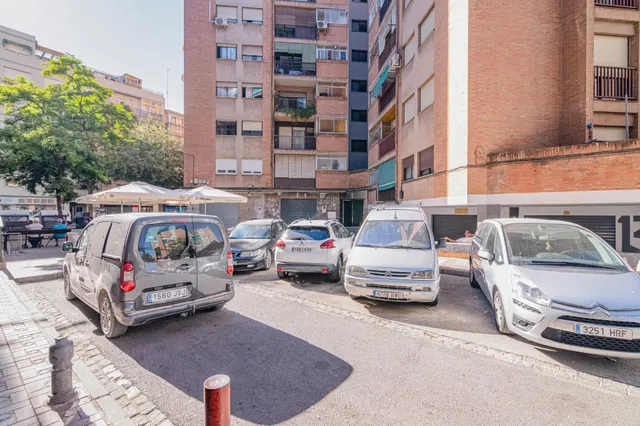 ¡PISO REFORMADO EN ALQUILER CON VISTAS ESPECTACULARES EN GRANADA! — 36