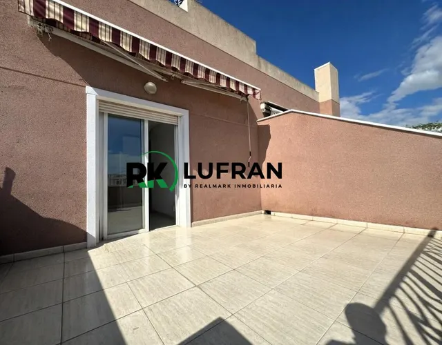 ÁTICO A LA VENTA CON VISTAS AL CASTILLO EN AVENIDA JIJONA - ALICANTE — 7