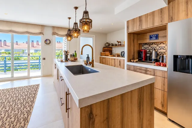 Exclusivo ático dúplex en parc de mar, frente al mediterráneo — 10