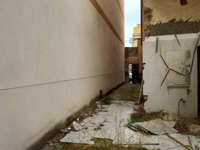 SOLAR URBANO EN ZONA CENTRICA DE MORA D´EBRE — 8