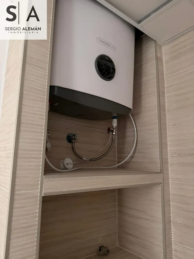 APARTAMENTO CON GARAJE Y PISCINA — 8