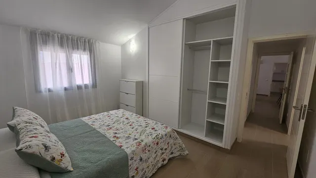 Oportunidad de Inversión: Moderno Piso en San Antonio, Telde — 7