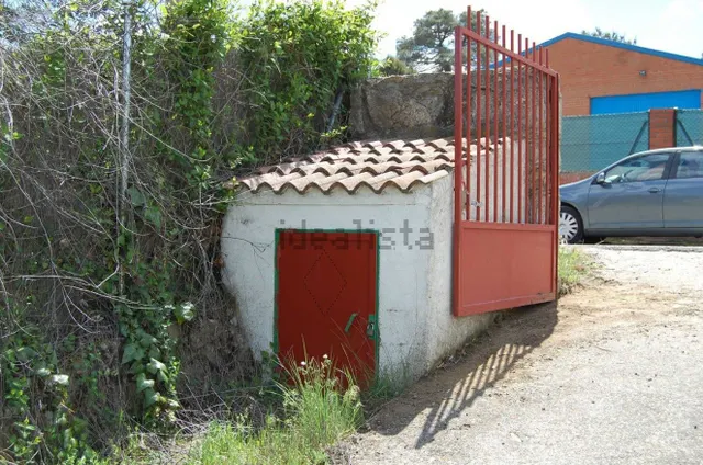 VENTA TERRENO URBANO SANTA CRUZ DE PINARES AVILA — 3