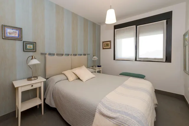 ALQUILER ANUAL : Magnífico apartamento en alquiler anual en Torre Bellver — 24