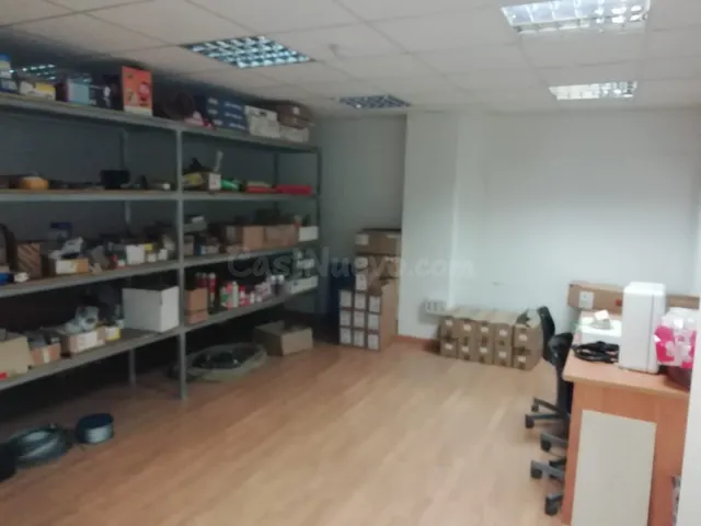 Se alquila nave de 1500 m2 en Bertoa, Carballo - foto 5