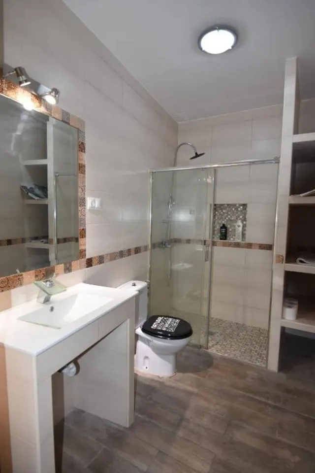 Complejo Turístico 3 habitaciones 126m² en venta - Centro — 22