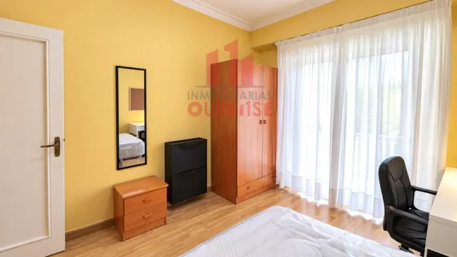 Piso amueblado en el centro de la ciudad de Ourense — 9