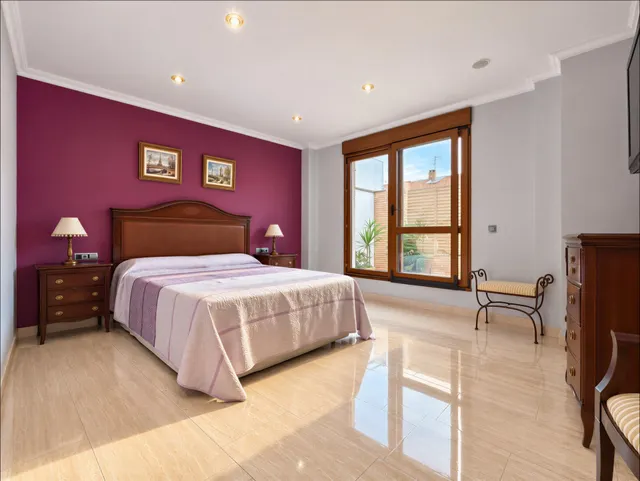 ESPECTACULAR CASA A LA VENTA EN ALBALAT DELS SORELLS — 42