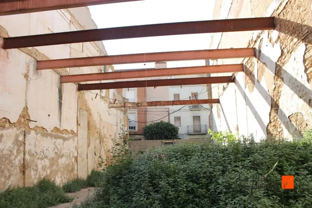 PRECIOSA PARCELA URBANA EN VENTA EN AMPOSTA (TARRAGONA) - foto 2
