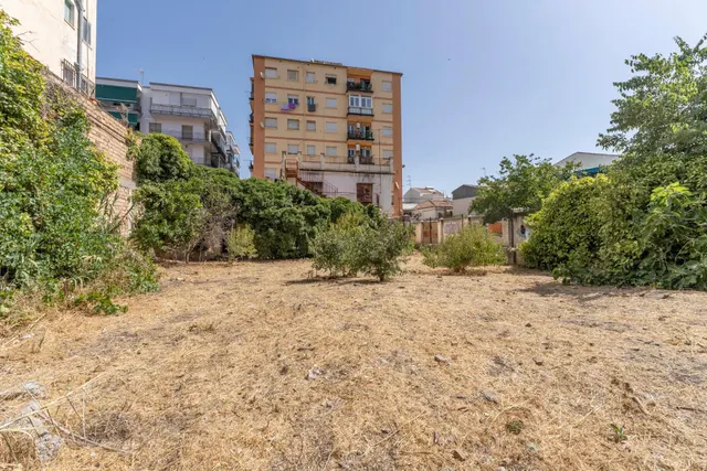 !!ESPECTACULAR PARCELA CON VIVIENDA JUNTO LA HÍPICA!! — 8