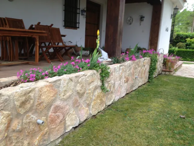 ¡¡¡ESPECTACULAR PARCELA DE 2264M, CON PISCINA, PISTA DE TENIS EN URB. AGUA SOL. — 49