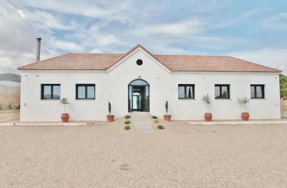 Finca autosuficiente en Alhama de Almería (4d, 2b)