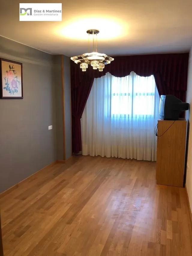 AMPLIO PISO DE 3 DORMITORIOS EN VILLANUEVA DE CARRIZO — 13