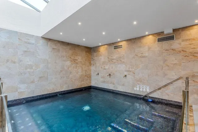 Apartamento 2 habitaciones 74m² en venta - Urb el raso - foto 3