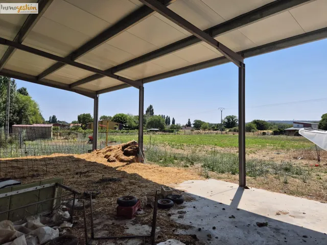 TERRENO CON NAVE EN VENTA EN VILLABAÑEZ (VALLADOLID) — 10