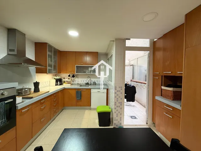 Piso en venta en san vicente del raspeig, 188 m2, 4 habitaciones, 2 baños, garaje, piscina, áreas verdes — 34