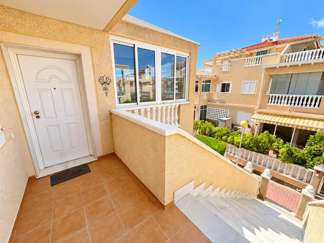 Vivienda con amplio solárium privado en Zeniamar VI – Orihuela Costa — 2