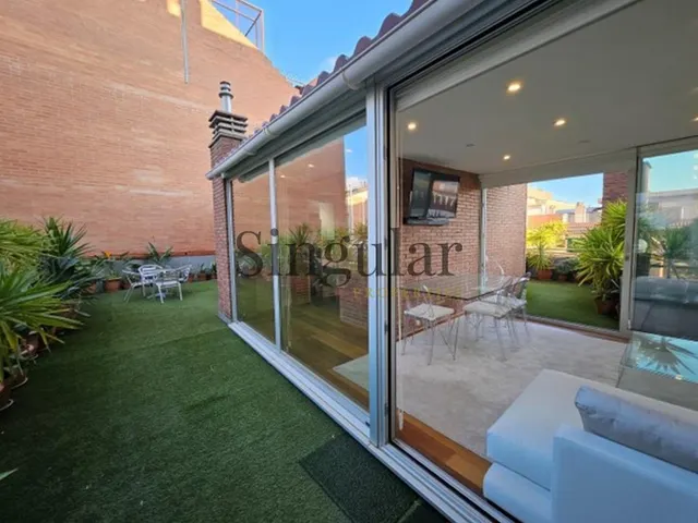 Exclusivo ático de alquiler temporal con terrazas en finca modernista en Sarrià-Pedralbes — 10