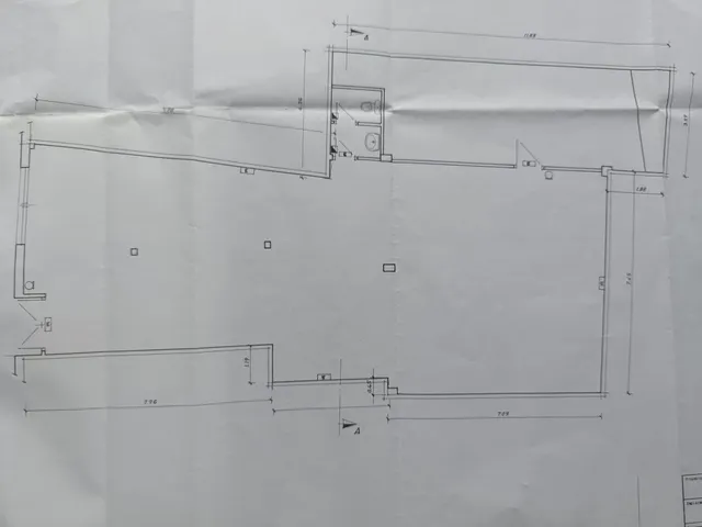 LOCAL COMERCIAL DE 128 M2 EN VILLAMANTA – AMPLIO, VERSÁTIL Y CON MÚLTIPLES POSIBILIDADES — 16