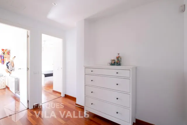 Chalet con piscina y 6 habitaciones en Can Regasol — 30