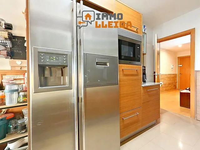 EXCLUSIVO Piso Parc de lAigua con gran terraza, parking y trastero — 32