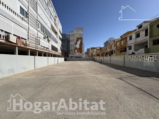 ¡REFORMADO! EXTERIOR CON ACCESO AL MAR, TERRAZA Y GARAJE — 25