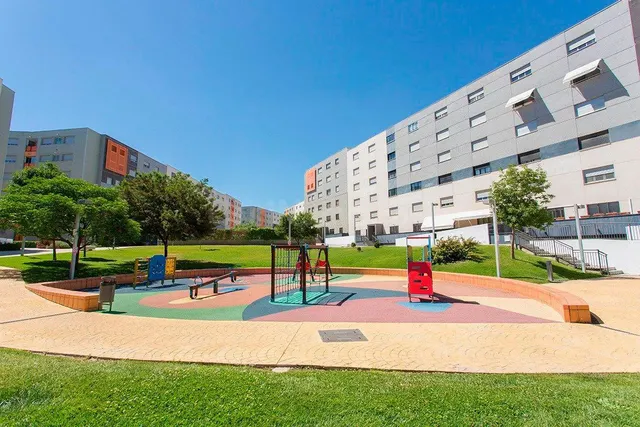 ALHENDIN JUNTO NUEVO COLEGIO DE PRIMARIA - foto 4