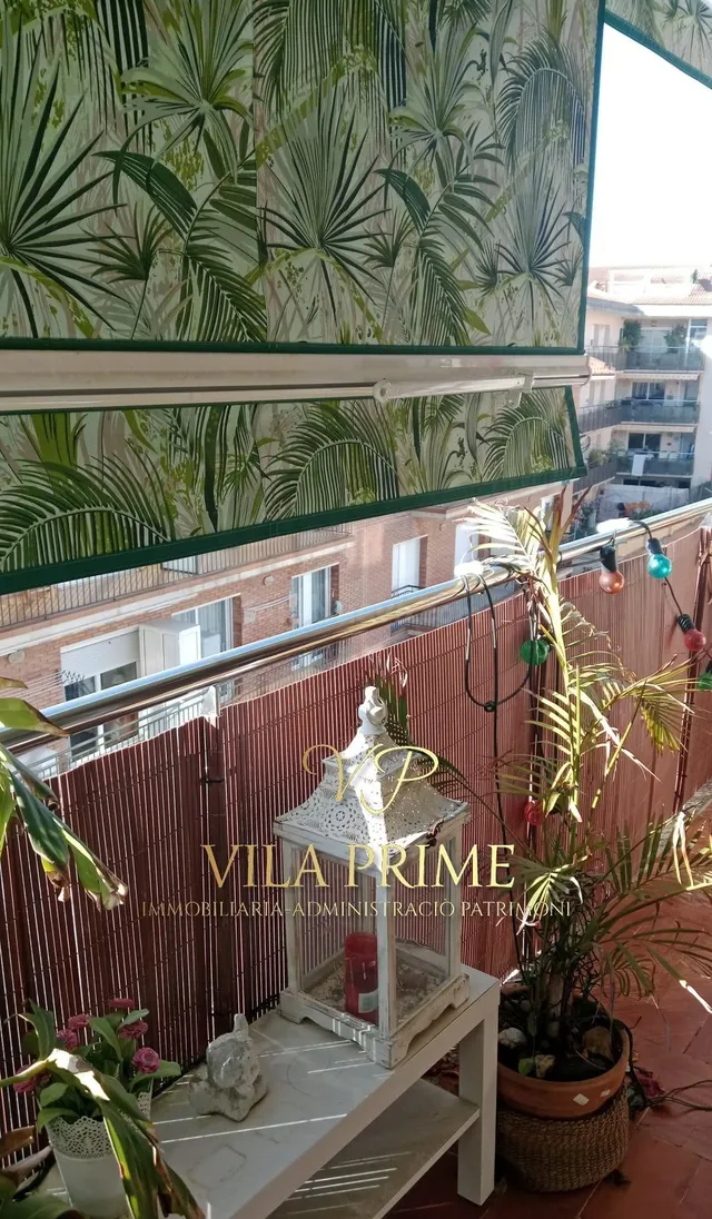 Precioso piso con terraza en Pineda de Mar - foto 3