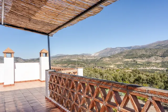 PRECIOSAS CASITAS RURALES EN EL VALLE DE LECRÍN — 27