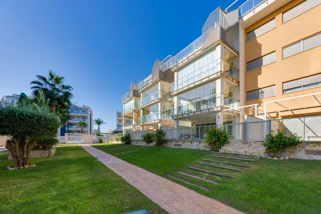 Apartamento impresionante en Villamartin Gardens - Los Dolses — 40