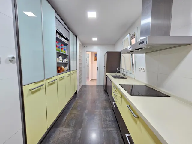 EN ALQUILER FABULOSO PISO-ATICO DE 3 DORMITORIOS + 2 BAÑOS,EN ALMERIA CAPITAL, ZONA AVDA.MEDITERRANEO Y CARREFOUR — 27