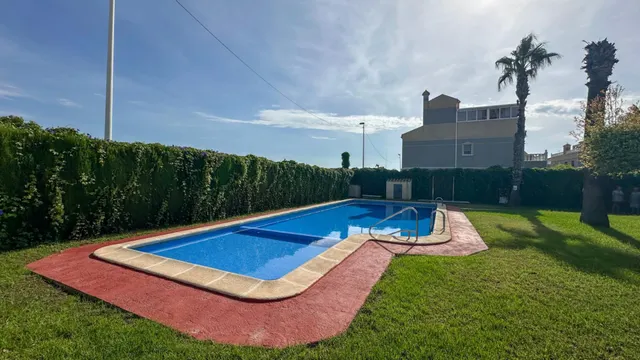 Casa 2 habitaciones 77m² en venta - Playa Flamenca — 46