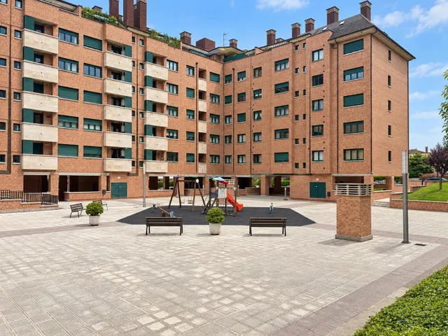 ¡a estrenar! dos dormitorios, terraza, garaje y trastero en Oviedo — 26