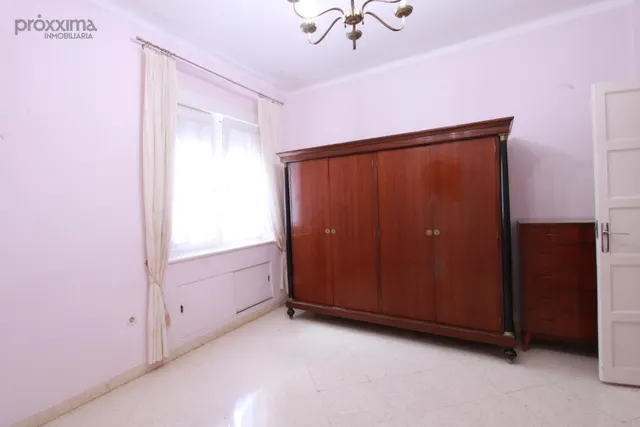Vivienda con amplia terraza y grandes posibilidades en Los Remedios — 19