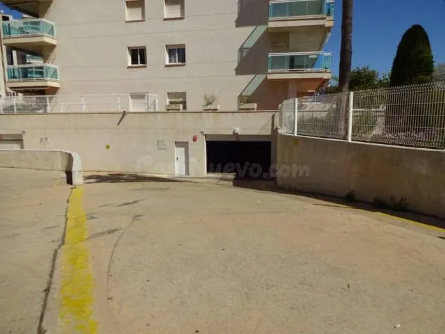 Parking en alquiler anual en Plaça Europa-Covamar - foto 5