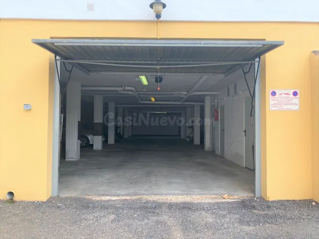 GRAN GARAJE AL LADO DE VILLAMARTIN GOLF Y VILLAMARTIN PLAZA