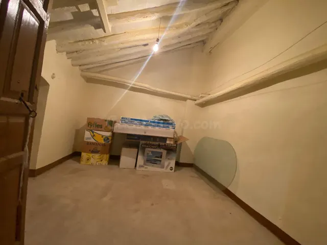 Amplia Casa en Cabra - Oportunidad de Inversión o Proyecto P - foto 3