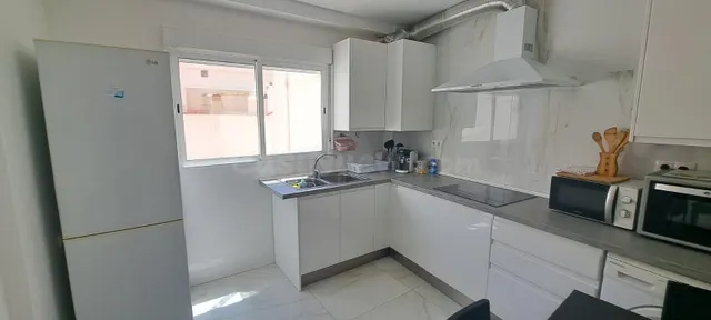Se alquila habitación para chica estudiante - foto 5