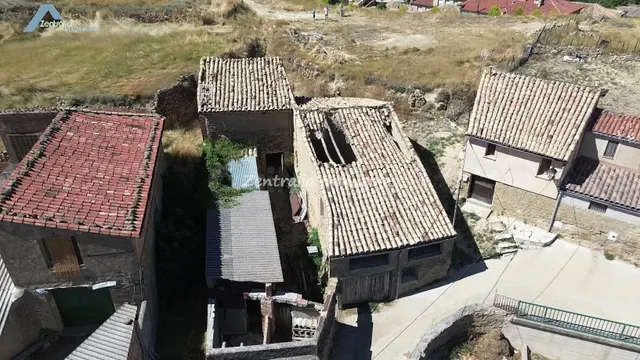 AYERBE LOTE 4 FINCAS (2 EDIFICACIONES Y 2 TERRENOS) - foto 3