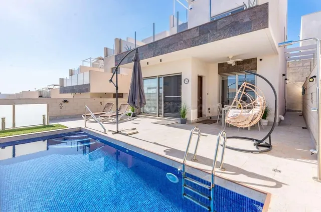 Villa 3 habitaciones en venta - Lomas de Cabo Roig - foto 5
