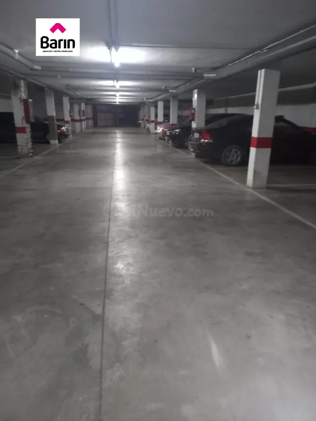 AMPLIA PLAZA DE GARAJE CERCA DE MARÍA LA JUDÍA - foto 3