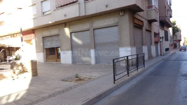 ALQUILER O VENTA DE LOCAL COMERCIAL — 2