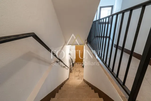 Edificio en venta en Constanti - foto 5