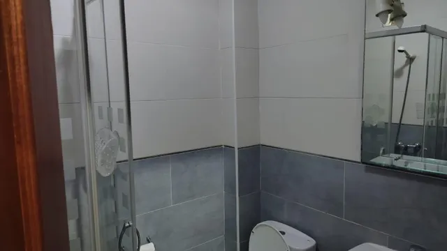 Edificio en Huelin tocando la playa con Inversión — 14