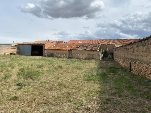 VENTA DE SOLAR EN TORRALBA DE LOS SISONES (TERUEL) — 7