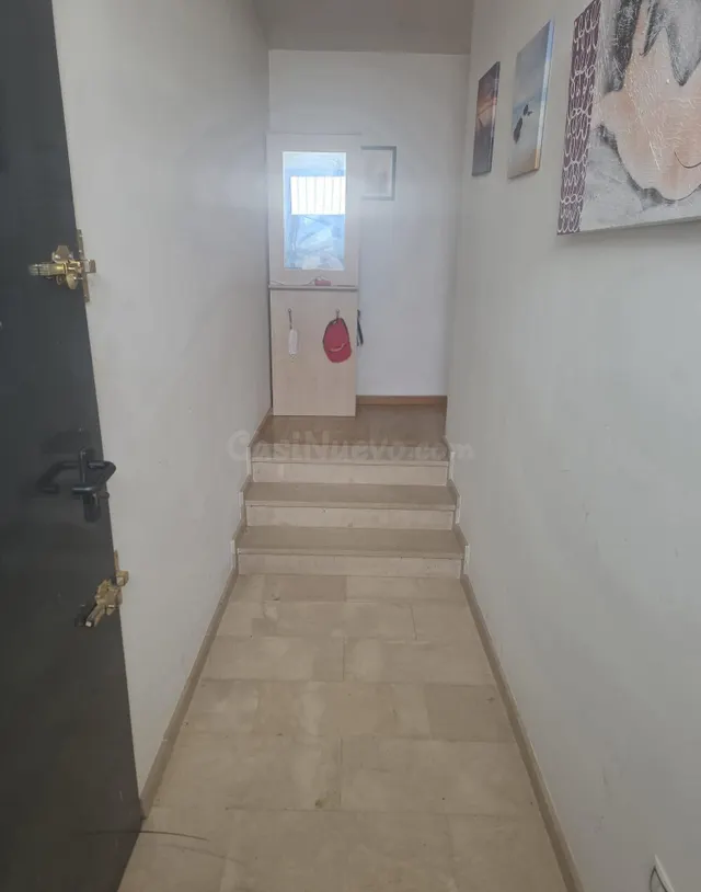 APARTAMENTO CON ENTRADA INDEPENDIENTE Y COCHERA - foto 3