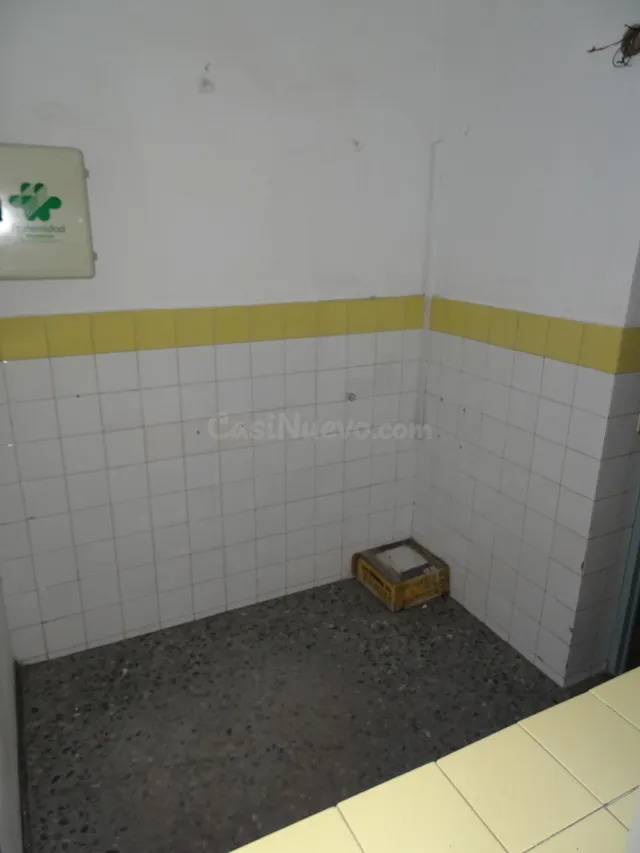 Nave Industrial en Marchena: Zona Travesía San Ignacio - foto 4