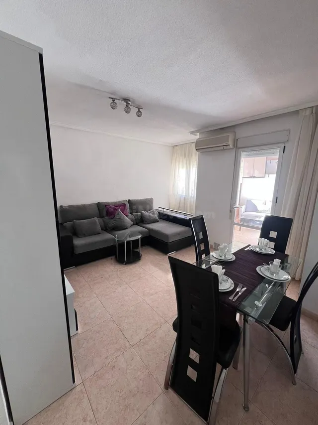 Fabuloso apartamento con piscina comunitaria, idoneo para vivir todo el año — 3