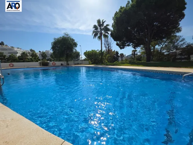 Oportunidad en Benalmádena Costa: 1 dormitorio cerca del mar — 30
